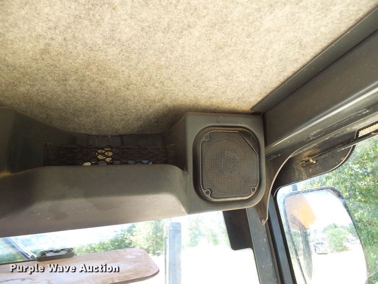 image for item DM3023 2007 John Deere 770D  motor grader