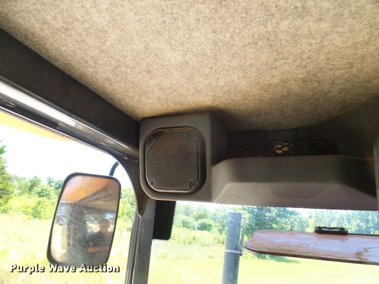 image for item DM3023 2007 John Deere 770D  motor grader