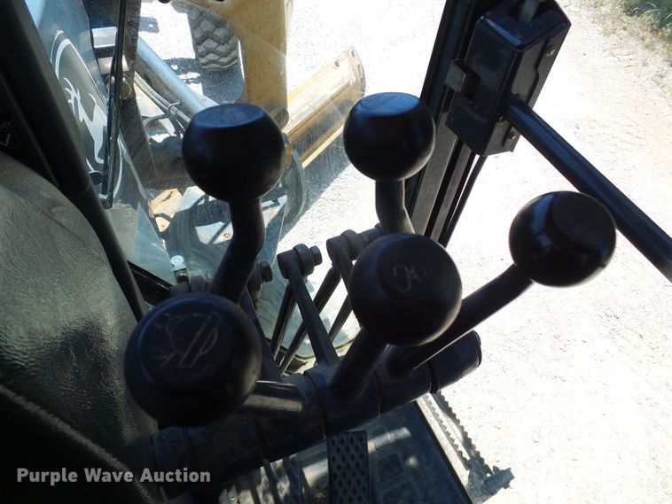 image for item DM3023 2007 John Deere 770D  motor grader