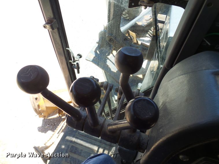 image for item DM3023 2007 John Deere 770D  motor grader