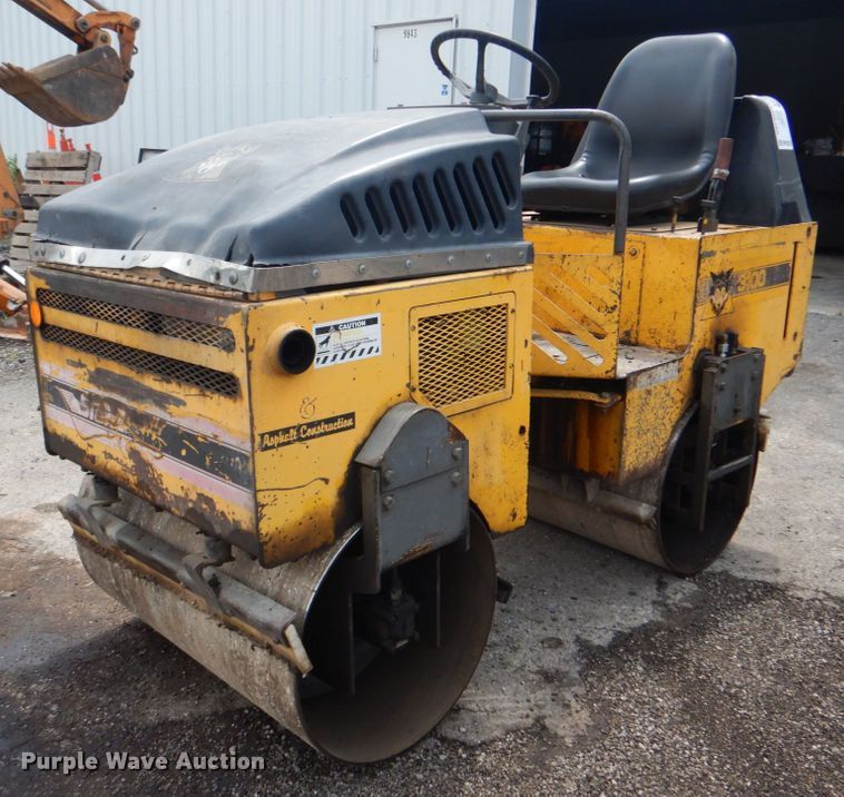 image for item DM3825 Wolf Pac 3100  double drum vibratory roller