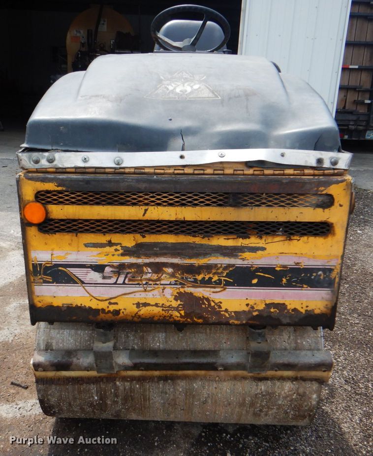 image for item DM3825 Wolf Pac 3100  double drum vibratory roller