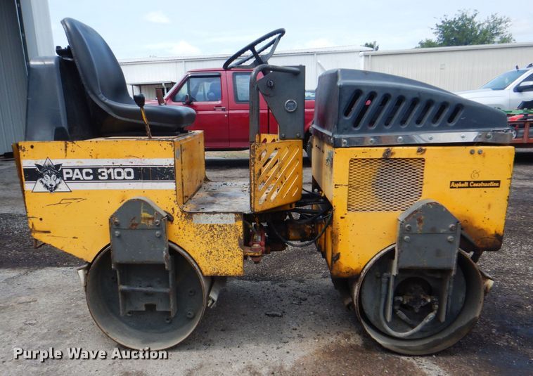 image for item DM3825 Wolf Pac 3100  double drum vibratory roller