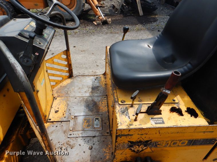 image for item DM3825 Wolf Pac 3100  double drum vibratory roller