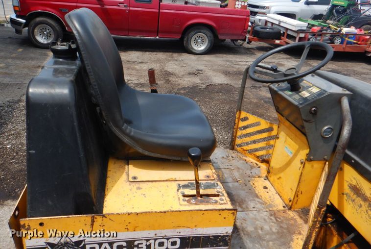 image for item DM3825 Wolf Pac 3100  double drum vibratory roller