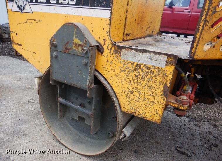 image for item DM3825 Wolf Pac 3100  double drum vibratory roller