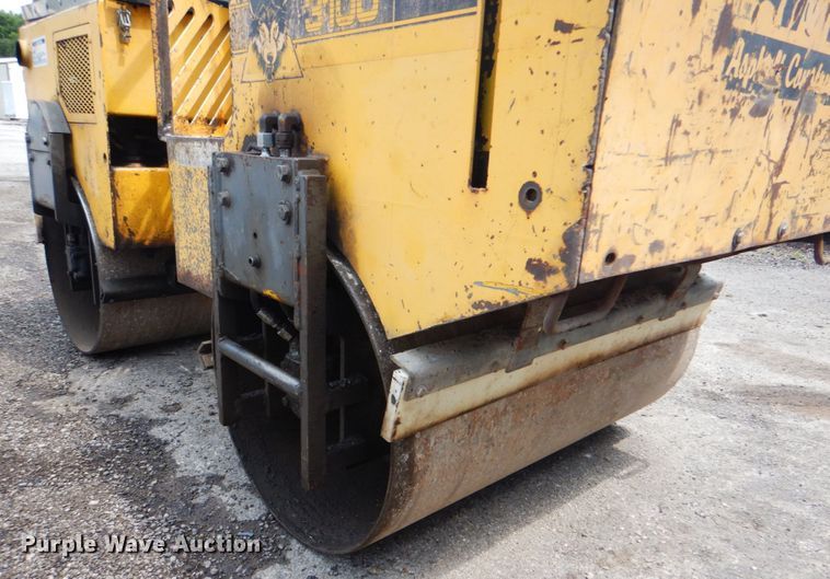 image for item DM3825 Wolf Pac 3100  double drum vibratory roller