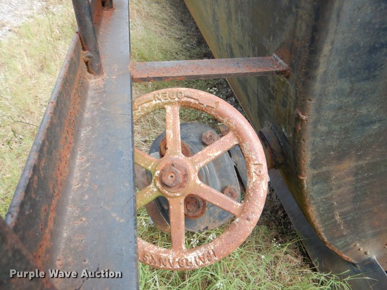 image for item DM3826 Steel tank