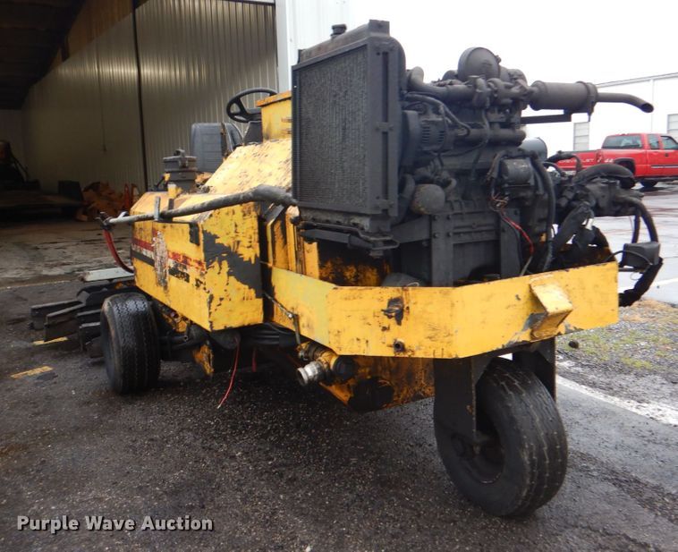 image for item DM3830 Anders Manufacturing 325R  seal coat machine