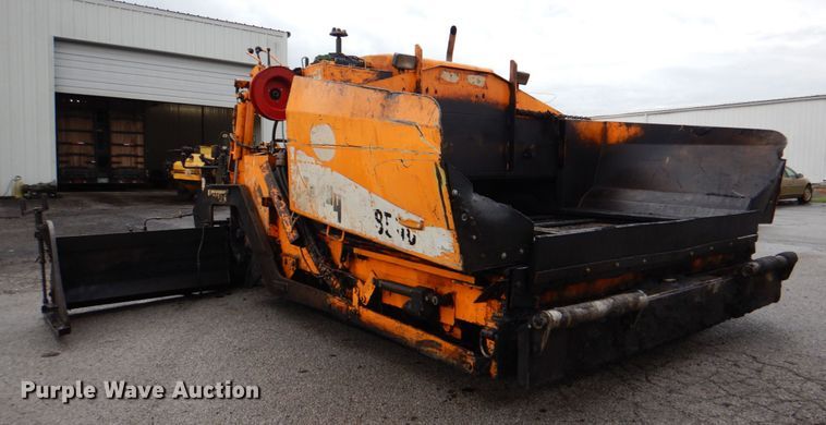 image for item DM3831 LeeBoy L8500T  paver