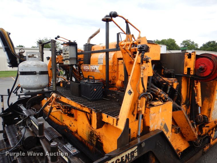 image for item DM3831 LeeBoy L8500T  paver