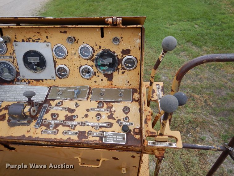 image for item DM4256 1984 CMI PR1000B  milling machine