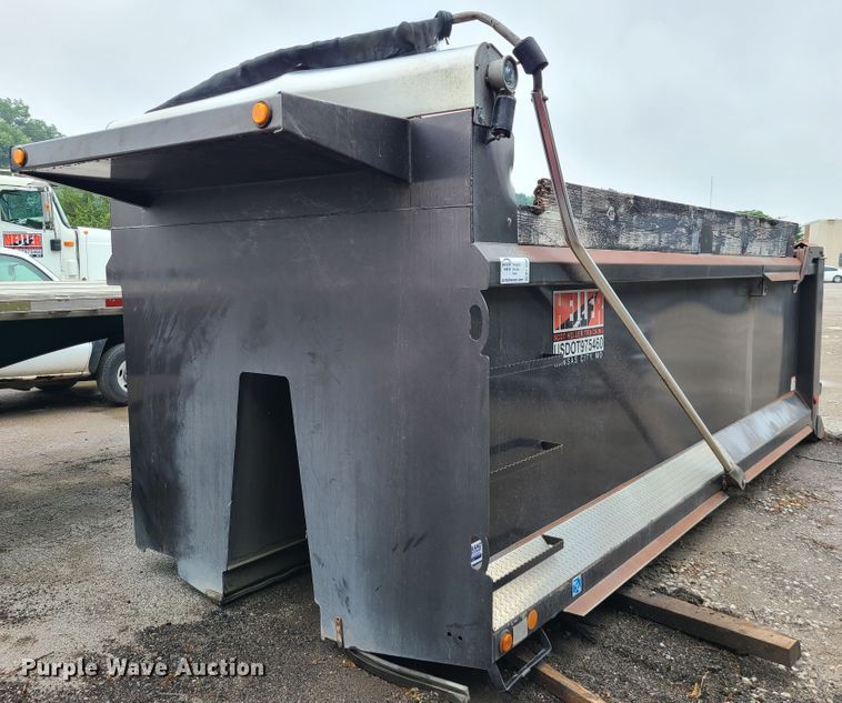 image for item DM8733 Godwin CS190600415  dump bed