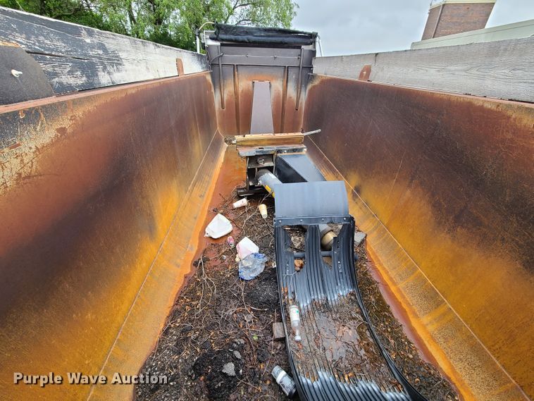 image for item DM8733 Godwin CS190600415  dump bed