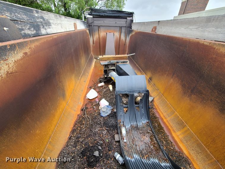 image for item DM8733 Godwin CS190600415  dump bed