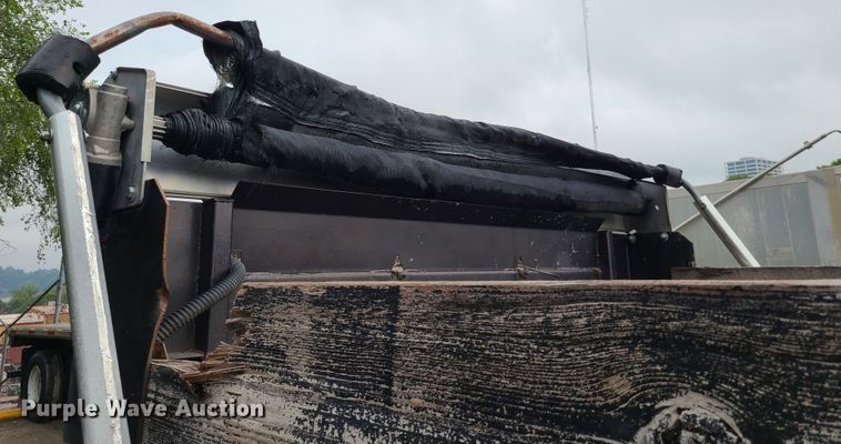 image for item DM8733 Godwin CS190600415  dump bed