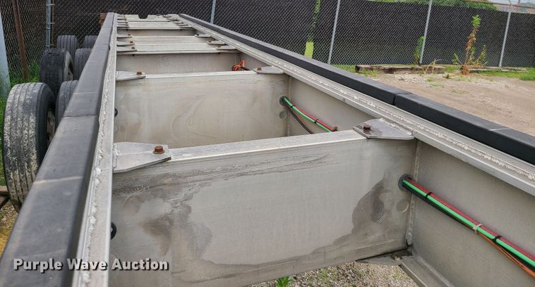 image for item DM8735 2005 Vantage  end dump trailer chasis