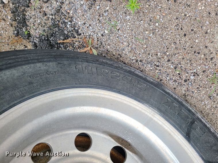 image for item DM8735 2005 Vantage  end dump trailer chasis