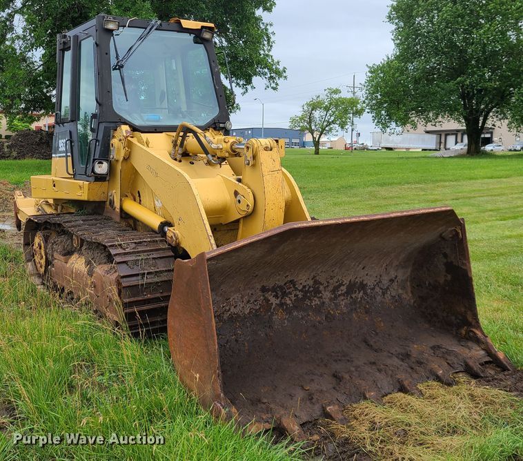 image for item DM8741 2001 Caterpillar 953C  track loader
