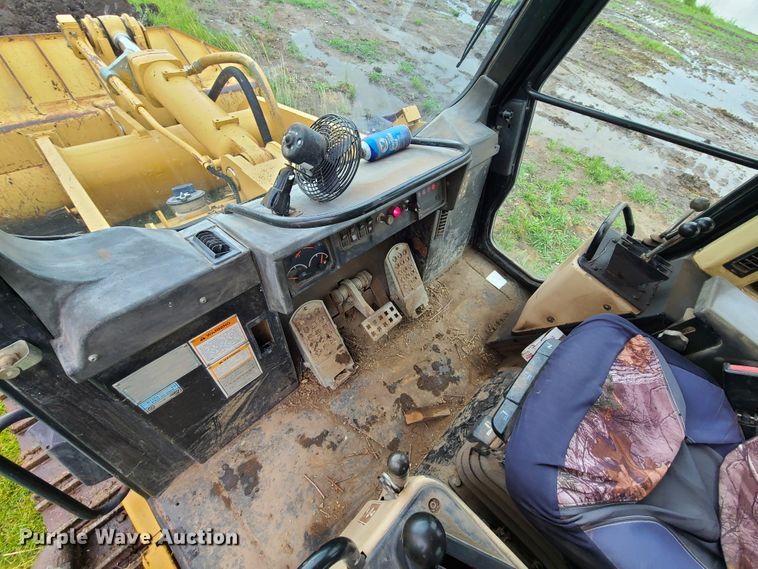 image for item DM8741 2001 Caterpillar 953C  track loader