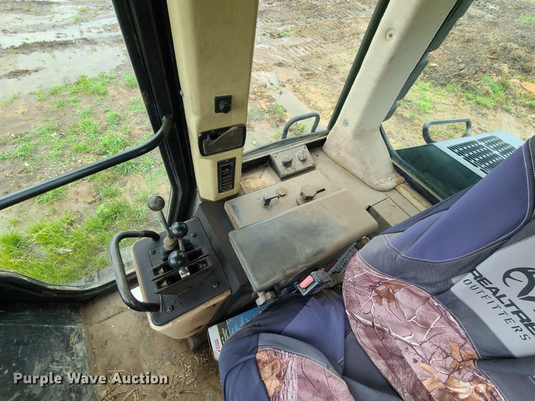 image for item DM8741 2001 Caterpillar 953C  track loader