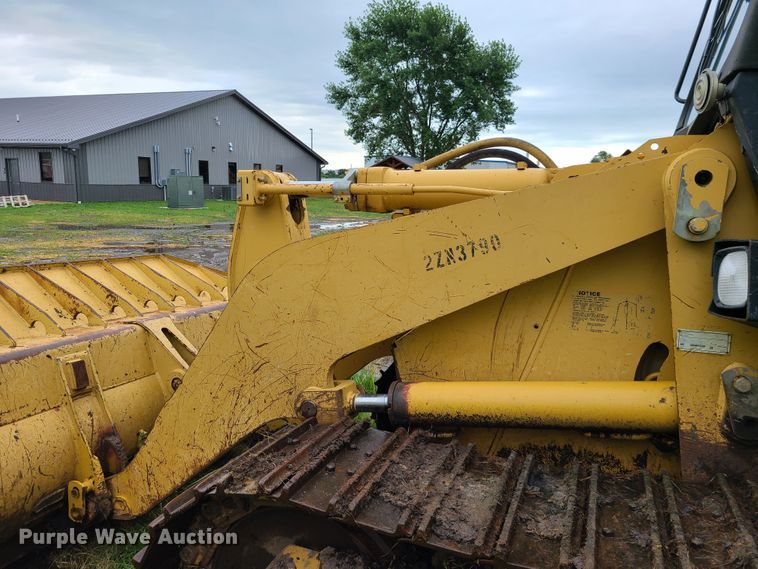 image for item DM8741 2001 Caterpillar 953C  track loader