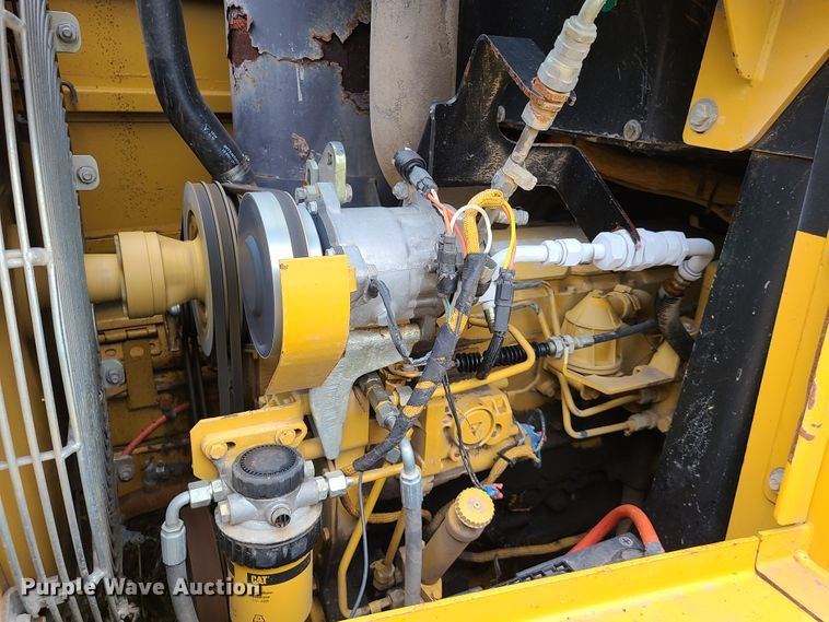 image for item DM8741 2001 Caterpillar 953C  track loader