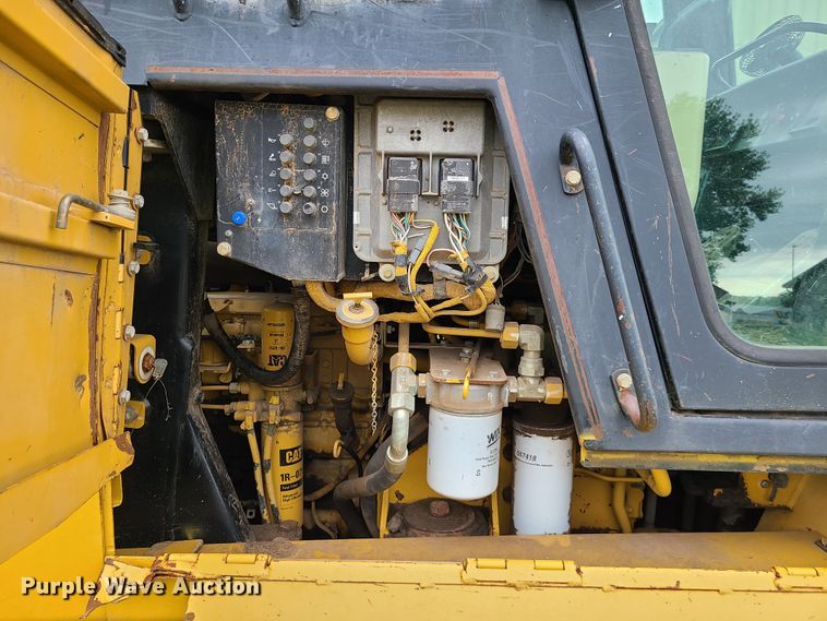 image for item DM8741 2001 Caterpillar 953C  track loader
