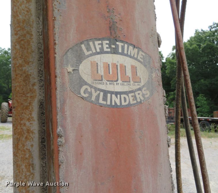 image for item DN5935 1969 Lull 7C2-31  telehandler