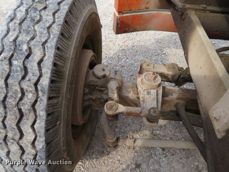 image for item DN5935 1969 Lull 7C2-31  telehandler