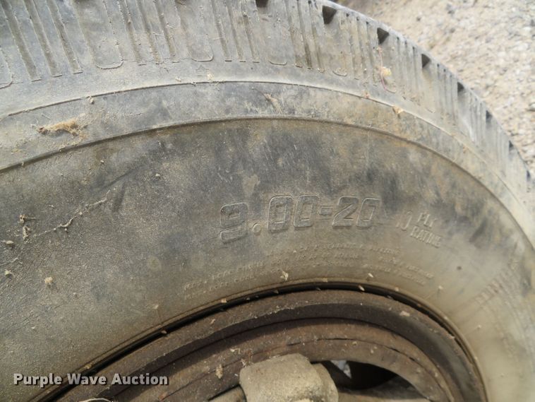 image for item DN5935 1969 Lull 7C2-31  telehandler