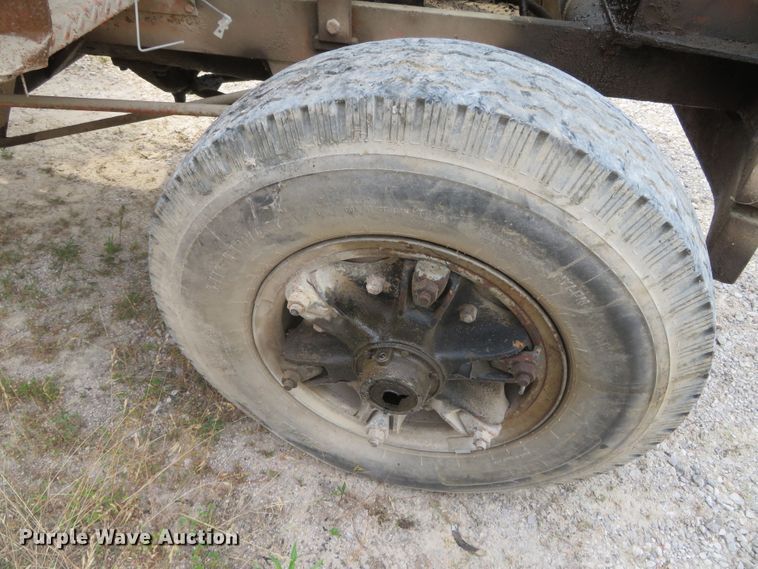 image for item DN5935 1969 Lull 7C2-31  telehandler