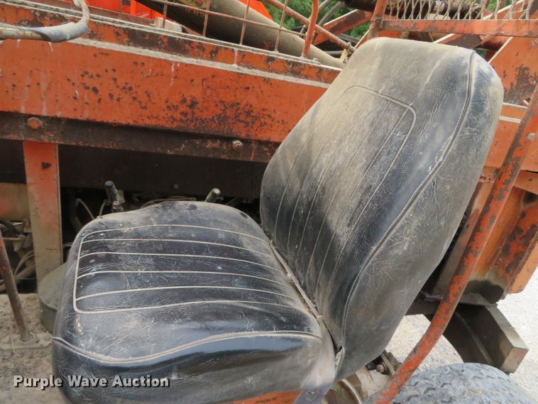 image for item DN5935 1969 Lull 7C2-31  telehandler