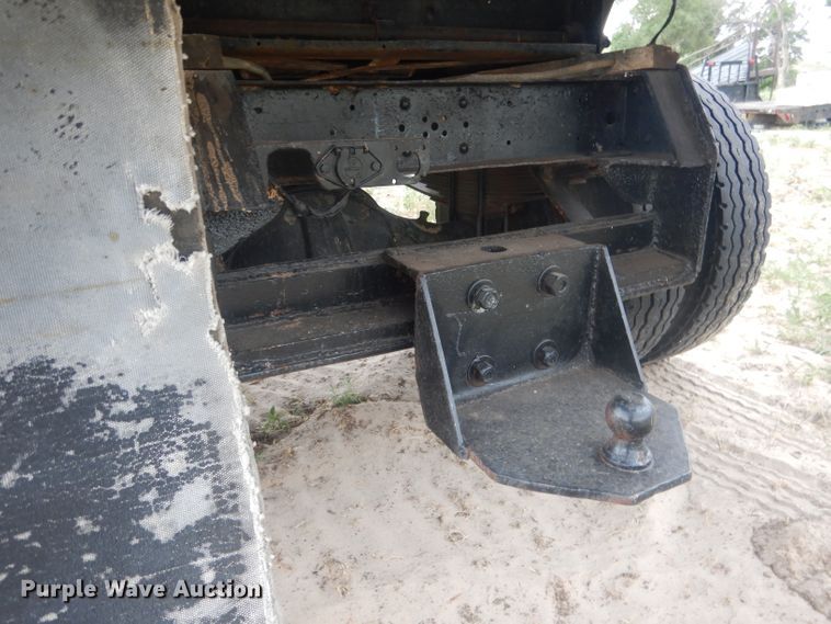 image for item FI9126 1971 Ford 700  dump flatbed truck