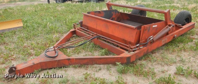 image for item FI9130 pull type scraper