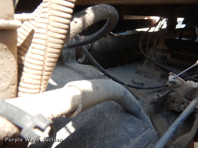 image for item FI9132 1996 Peterbilt 357  ready mix truck