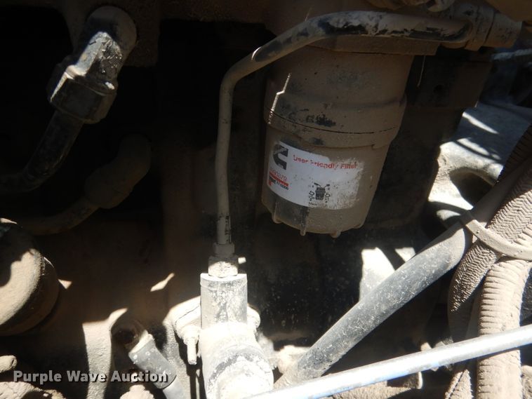 image for item FI9132 1996 Peterbilt 357  ready mix truck