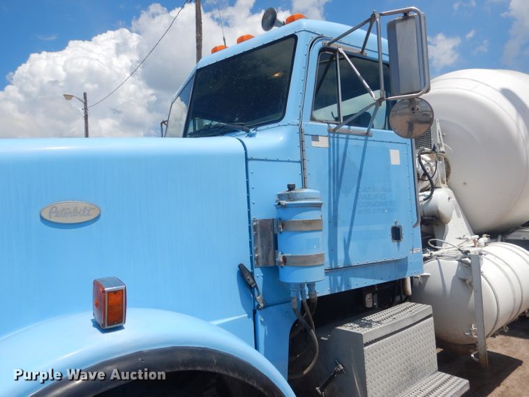image for item FI9132 1996 Peterbilt 357  ready mix truck