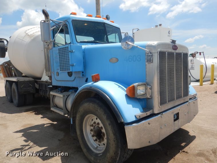 image for item FI9132 1996 Peterbilt 357  ready mix truck