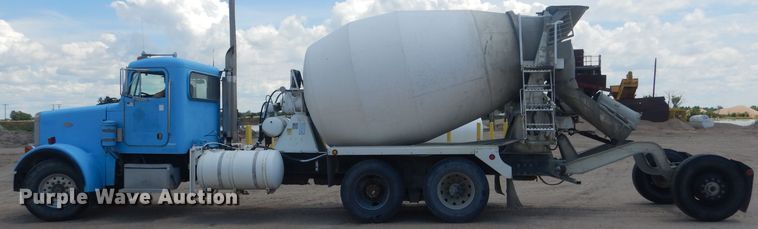 image for item FI9132 1996 Peterbilt 357  ready mix truck