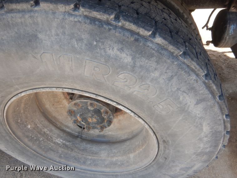 image for item FI9132 1996 Peterbilt 357  ready mix truck