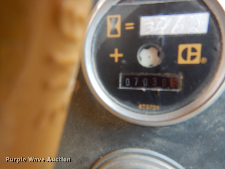 image for item FI9135 1984 Caterpillar D6D  dozer