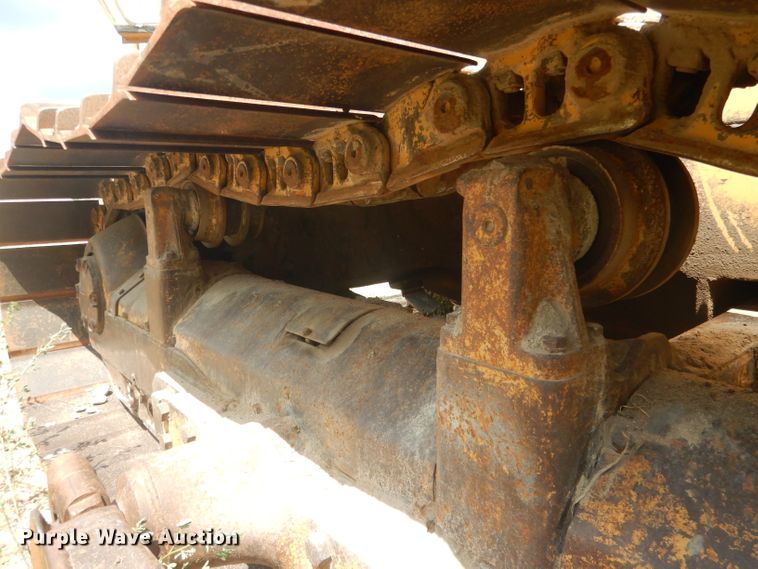 image for item FI9135 1984 Caterpillar D6D  dozer