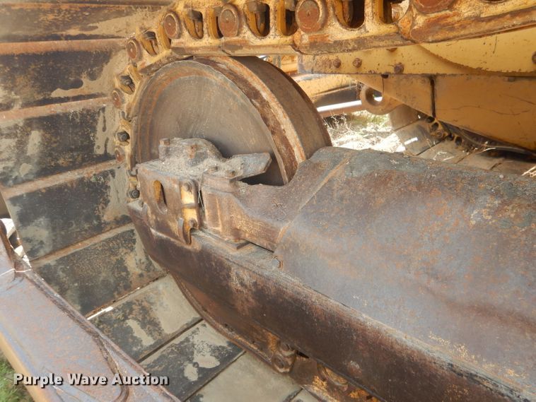 image for item FI9135 1984 Caterpillar D6D  dozer