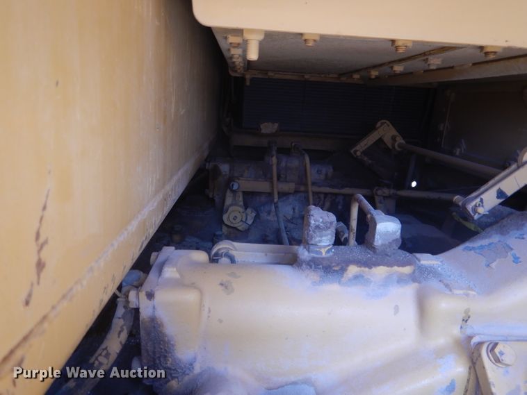 image for item FI9135 1984 Caterpillar D6D  dozer