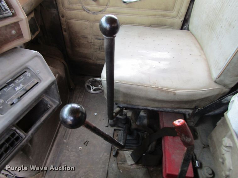 image for item GC9993 1985 Mack DM685S  dump truck