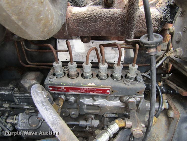 image for item GC9993 1985 Mack DM685S  dump truck