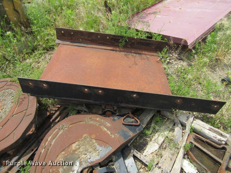 image for item GC9997 5th wheel plate