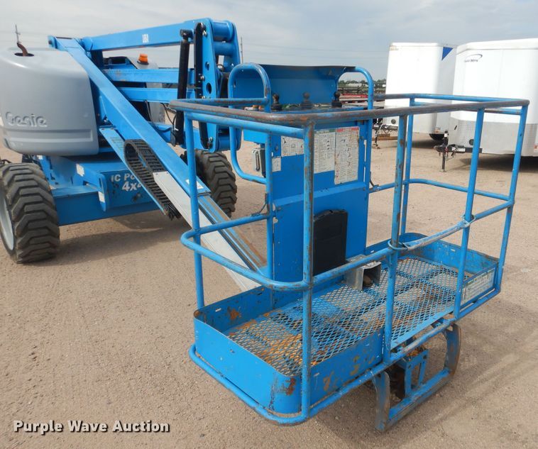 image for item HI9168 2008 Genie Z45/25  boom lift