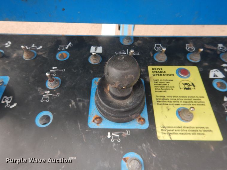 image for item HI9168 2008 Genie Z45/25  boom lift